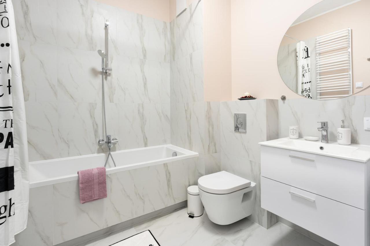 Superapart Aignera Apt 4, Family Friendly Oasis Warsaw Exterior photo